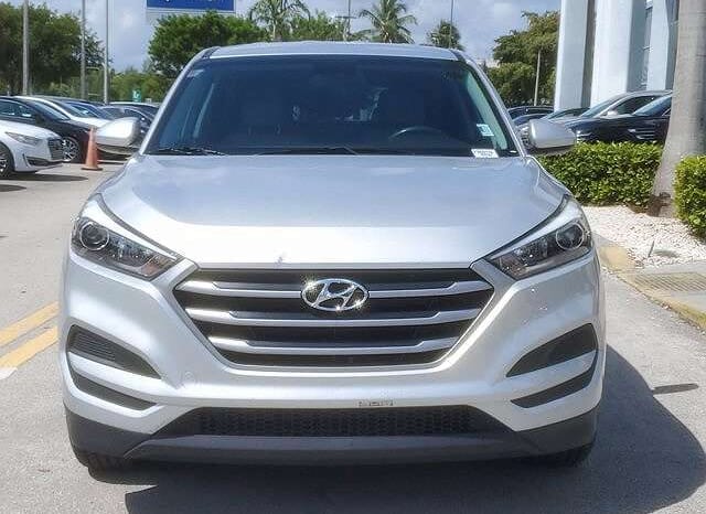 Hyundai Tucson full