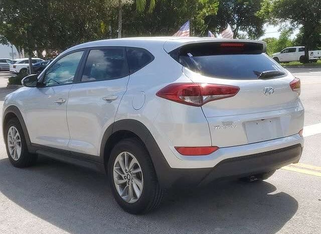 Hyundai Tucson full