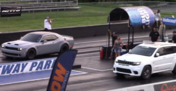 Dodge Challenger Hellcat Redeye vs Jeep Trackhawk Drag Race – Muscle Car